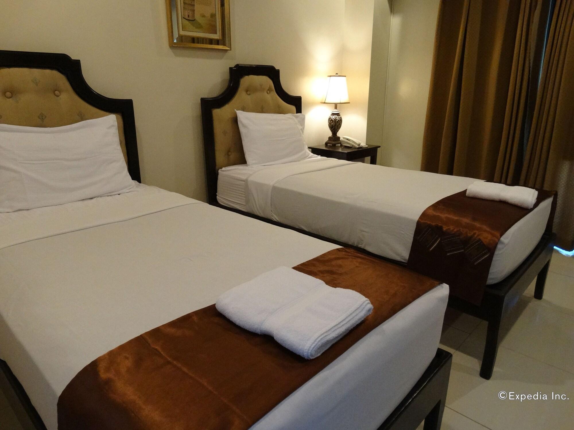 Peridot Suites Davao Экстерьер фото
