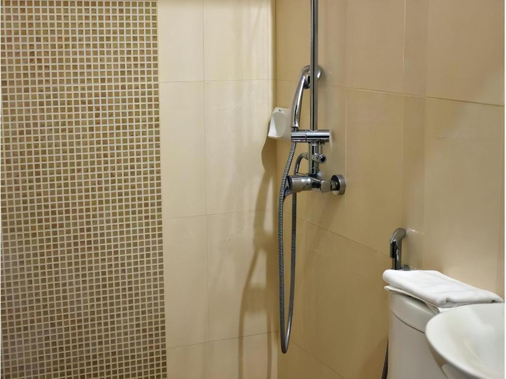 Peridot Suites Davao Экстерьер фото